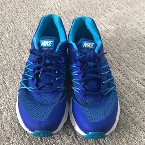 Nike Shoes - Nike Air Relentless 6 Sneakers Nike Shoes - Nike Air Relentless 6 Sneakers